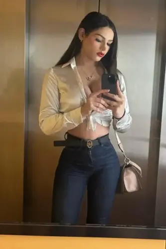 Escort Claudia robles acompañante en Monterrey, Mexico