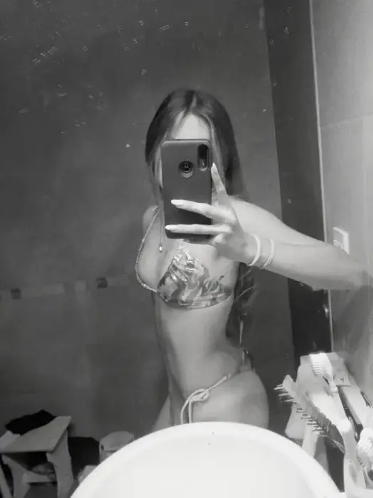 Escort Model Natasha Saltillo Standard Sexual Services