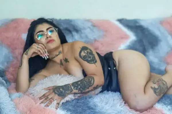 Escort Model Samantha Acapulco Standard Sexual Services