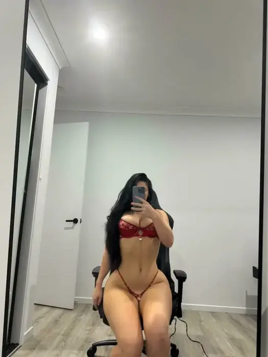 Acompañante Estrella disponible en Cancún Quintana Roo